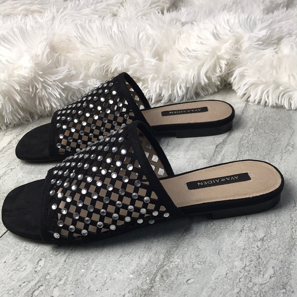 🎉Sale🎊 Ava & Aiden Crystal Sandals - Picture 8 of 15